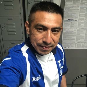 Meet your Posher, Victor